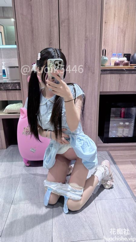 02月新品 天生萝莉体 娇小嫩妹【我怎么整天困困困/4uoik5446】付费新作预览图05