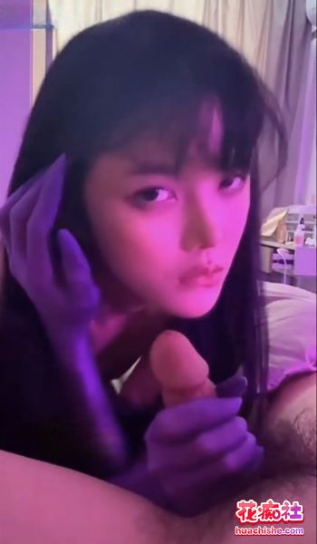 超高颜值170一字马TS 南忘 688VIP视频预览图04