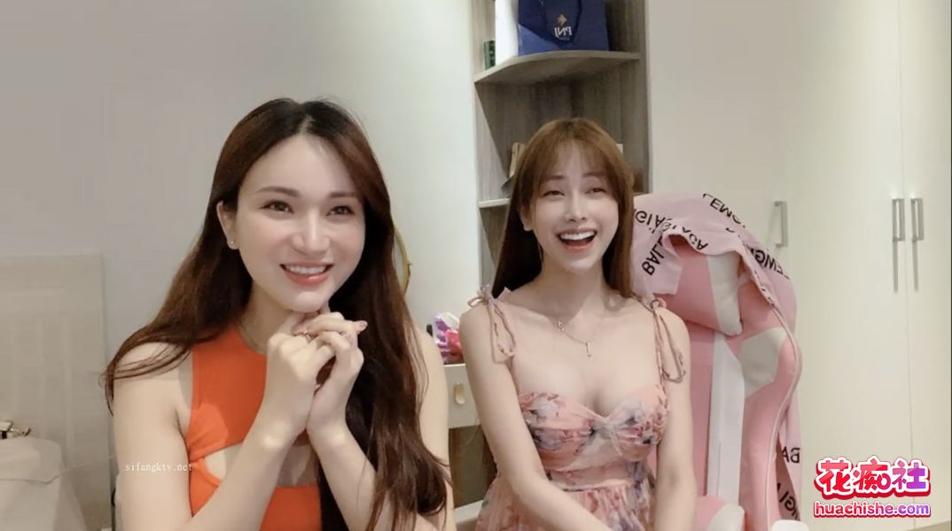 Stripchat逆天颜值anna102 闺蜜双秀全裸诱惑预览图02