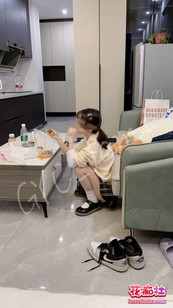 萝莉女奴 水手服彼女饲育 专操萝莉博主合集预览图06