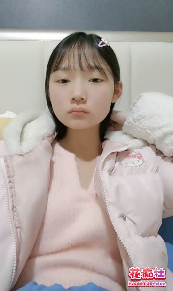 刚从学校跑出来的 你的小学妹 超纯嫩妹预览图02