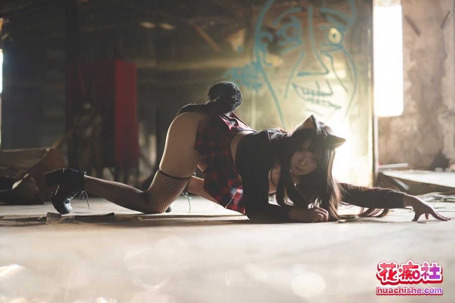 童颜巨乳 落落Raku 福利写真+视频预览图16
