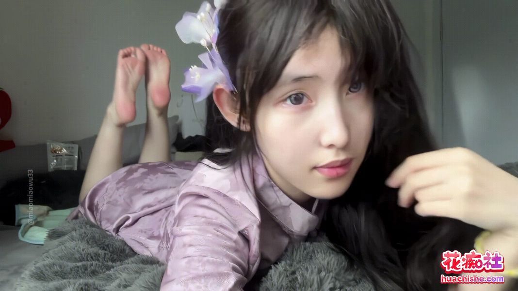 抖音极品高颜值学生妹 张人o 无水隐私流出预览图06