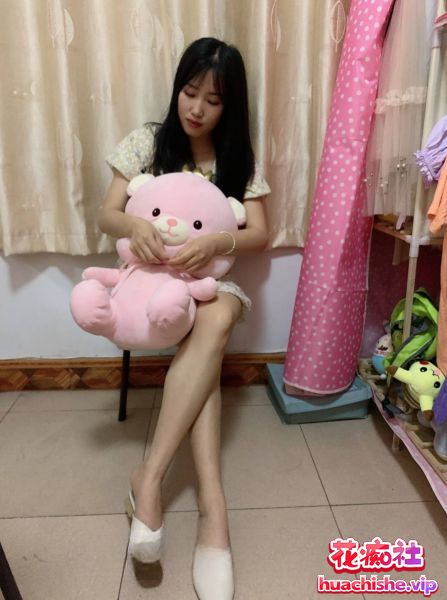 优质泄密 小红帽艺术幼儿园幼师露脸流出预览图03