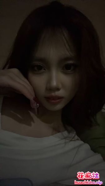 泄密流出 网络招聘模特套路美女脱光预览图08
