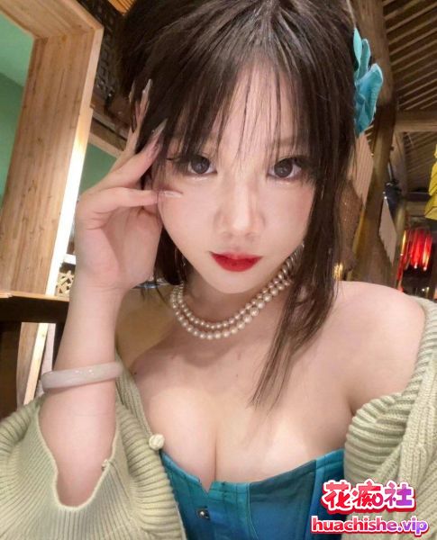 重庆超纯超反差的大三学妹性爱泄密预览图08