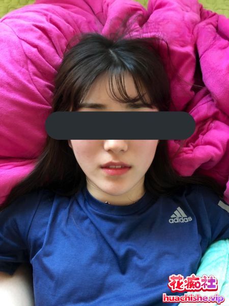 泄密 完美身材女神大学生与男友的欢乐记录预览图05