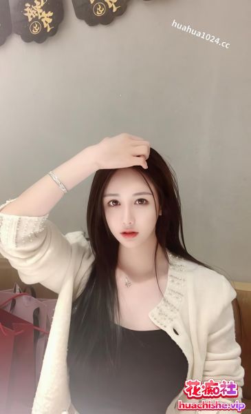 原档泄密 某经贸学院lixueya高冷女神 美艳御姐预览图06