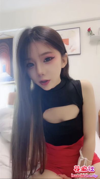 03小师妹 娇小嫩妹性感情趣丝袜足交舌吻预览图18