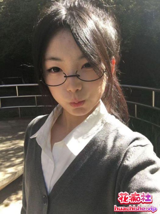 泄密 女大学生吕佳慧 被金主爸爸包养成小母狗预览图03