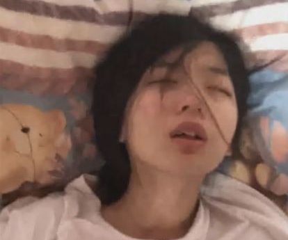 泄密 敏感型小嫩妹男友搞得高潮脸欲仙欲死 1v2.22g
