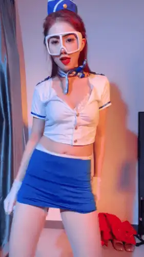 蜜桃馒头喷泉b 御姐制服情趣丝袜脱衣热舞预览图07