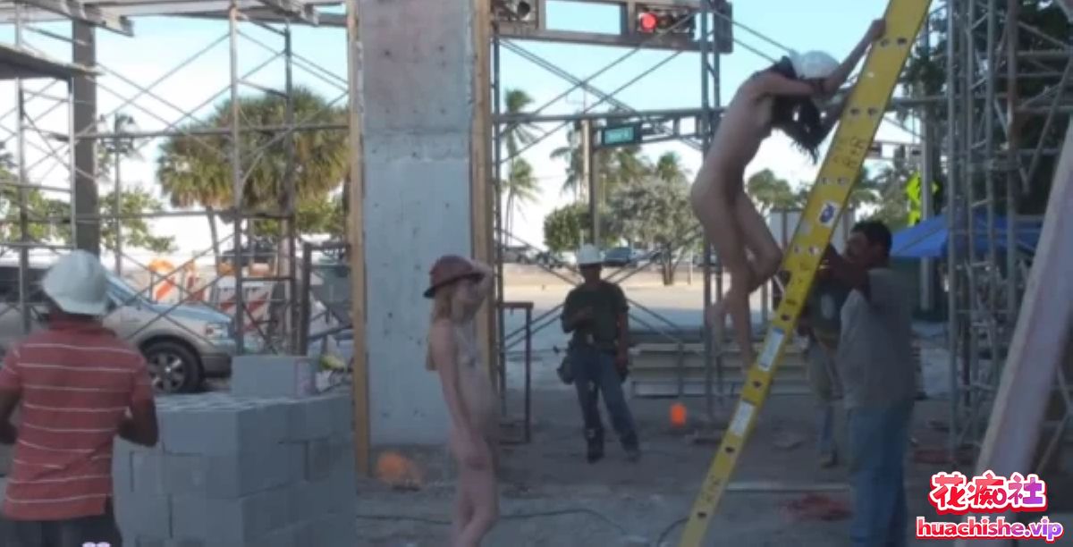 nude-re-public
