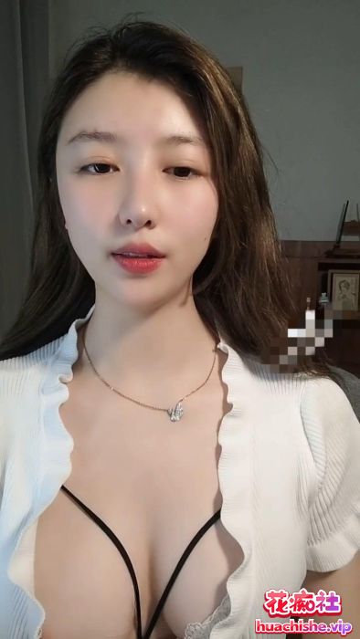 小小奶琦 鹅电竞网红女神下海直播合集预览图05