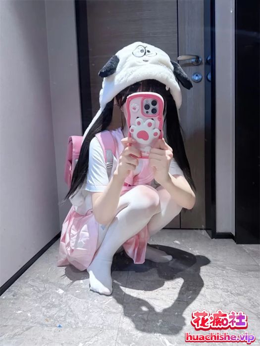 金钱钱(桐下爱希) 顶级双马尾萝莉私拍+推特合集 86v49p5.9g