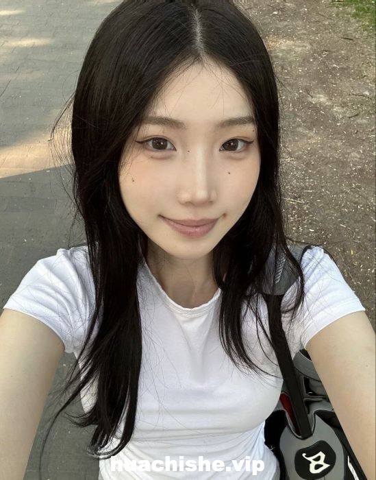 航空院校的准空姐完美露脸预览图04