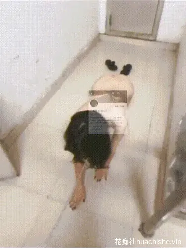 爱露出的反差人妻 于嘉瑶 户外露出勾引路人预览图10