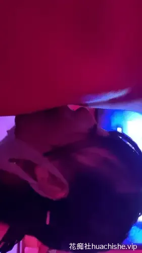 TonyJ和贝贝 清纯女神各种场所极限露出预览图10