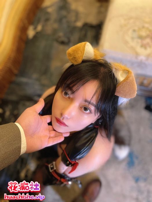 极品巨乳女神WisdomZ酒月调教自拍预览图06