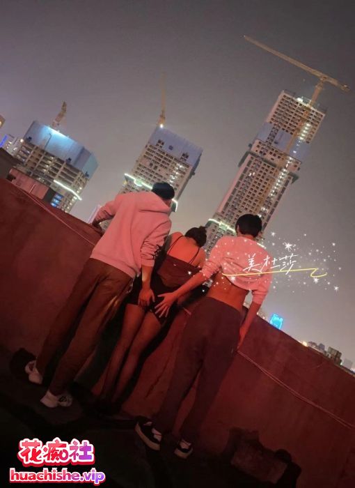 极品福利姬 美杜莎meidusha91 口交群P露出视频预览图09