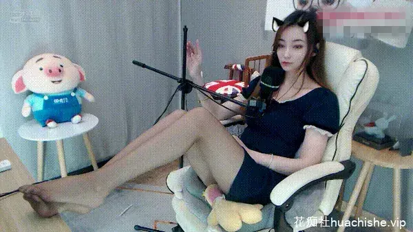 【木又】丝袜足控小号直播高跟诱惑预览图02