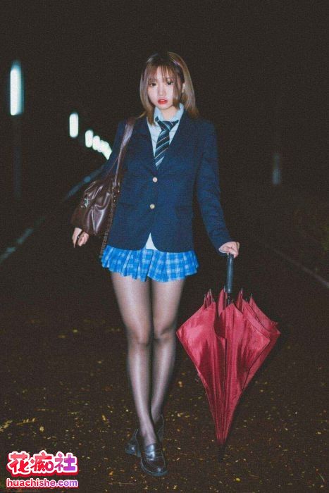 柒柒要乖哦/柒柒不可爱 全套写真预览图08