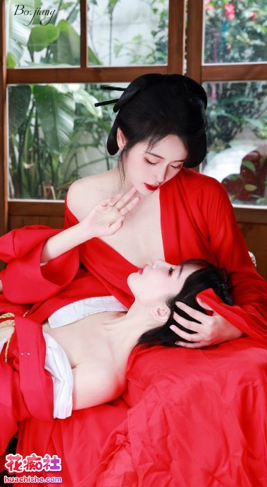 芊落 极品三点全露艺术写真预览图06