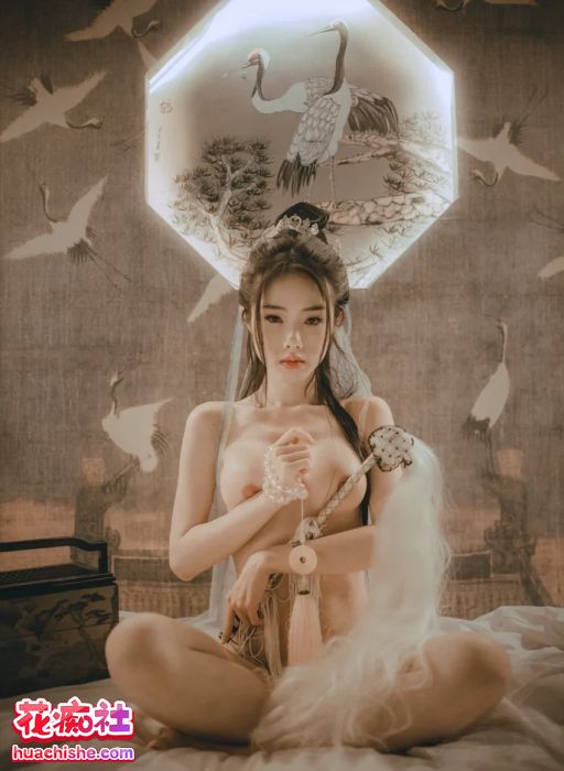 钛合金TiTi 极品美乳古风写真预览图15
