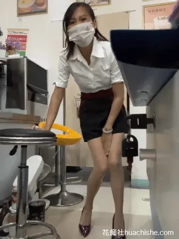 penquan-520 跳蛋自慰高潮喷水预览图02