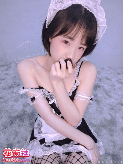 rindiary和萝莉女友loliburin 合集预览图03