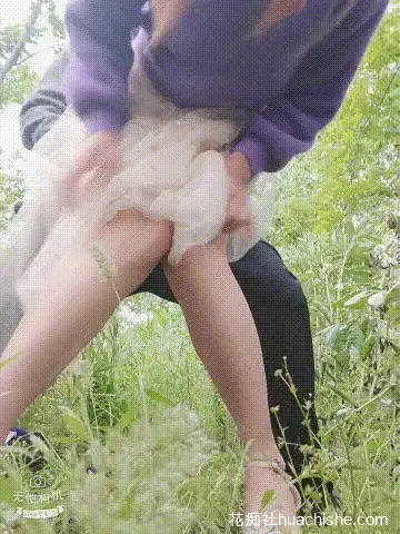 妖媚婷儿 户外露出专业勾引陌生人系列预览图13
