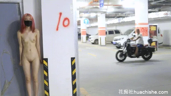 濑濑 各种户外大胆露出+酒店3p啪啪预览图13