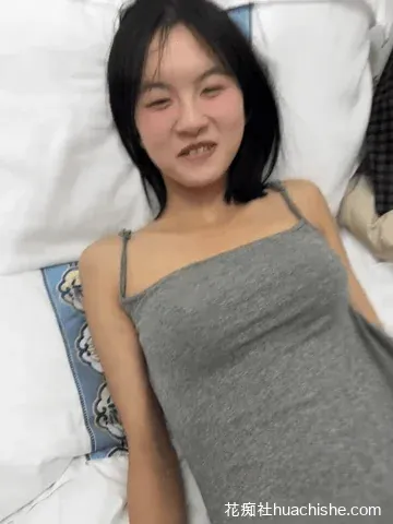 AkYyds0001 母狗学妹直播调教预览图03
