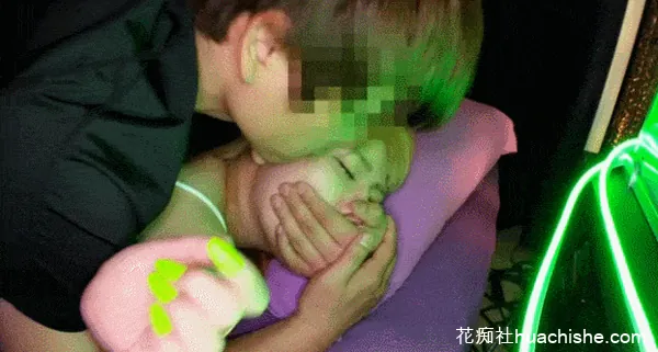 日本博主xxxpushers 援交大奶嫩妹预览图09