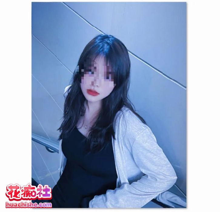 我的长腿嫂子丝袜控 资源预览图08